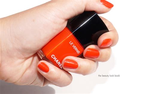 chanel turban nail polish dupe